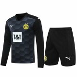 2020/2021 Borussia Dortmund Goalkeeper Black Long Sleeve Men's Soccer Jersey + Shorts Set