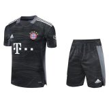 Bayern Munich Goalkeeper Black Mens Jersey + Short 2021/22