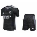 Real Madrid Goalkeeper Black Jersey + Shorts Mens 2021/22